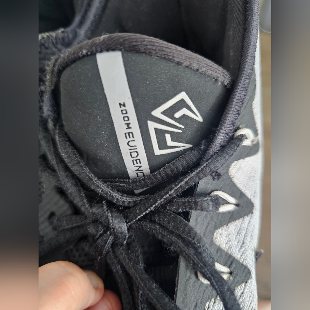 Nike Zoom Evidence III Black and Grey High-Top Basketball Shoes 8.5 - Picture 2 of 6